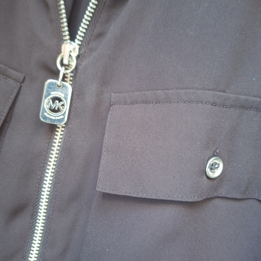 Michael Kors Top Blouse Zipper 3/4 Long Sleeves Collar Pockets Logo Hardware M - Picture 9 of 14